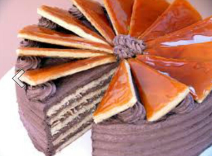 DOBOS 
עוגות לכל ארוע 

